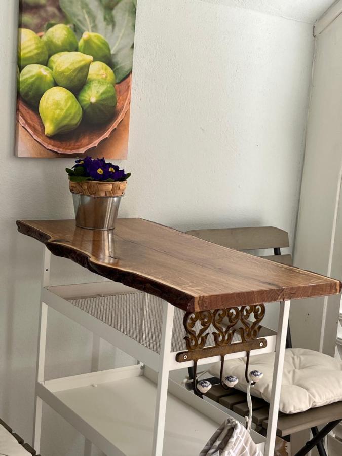 Charming Studio Apartment At House Rustica With Terrace And Nearby Parking Punat Exterior photo